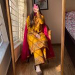 ফুল রেডিমেড থ্রি-পিস