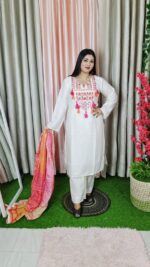 প্রিমিয়াম ইন্দো কটন থ্রি-পিস